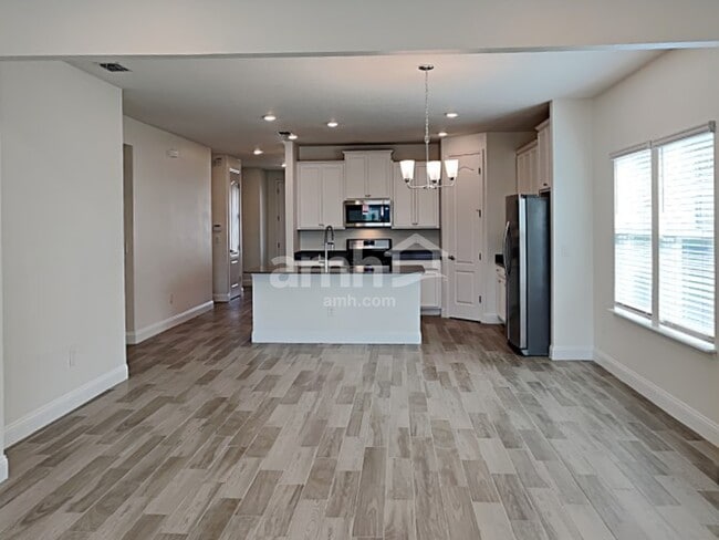 Building Photo - 280 Broomsedge Cir