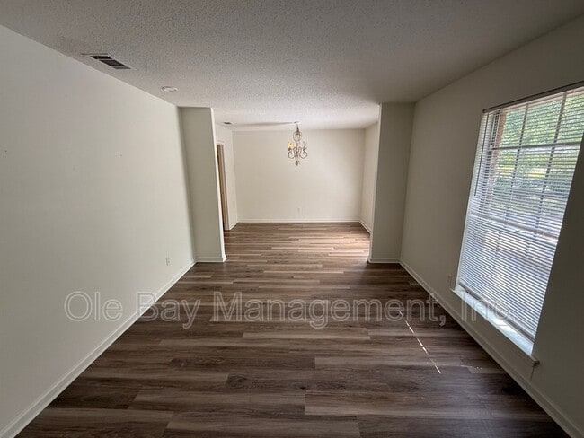 Building Photo - 1704 Andover Blvd