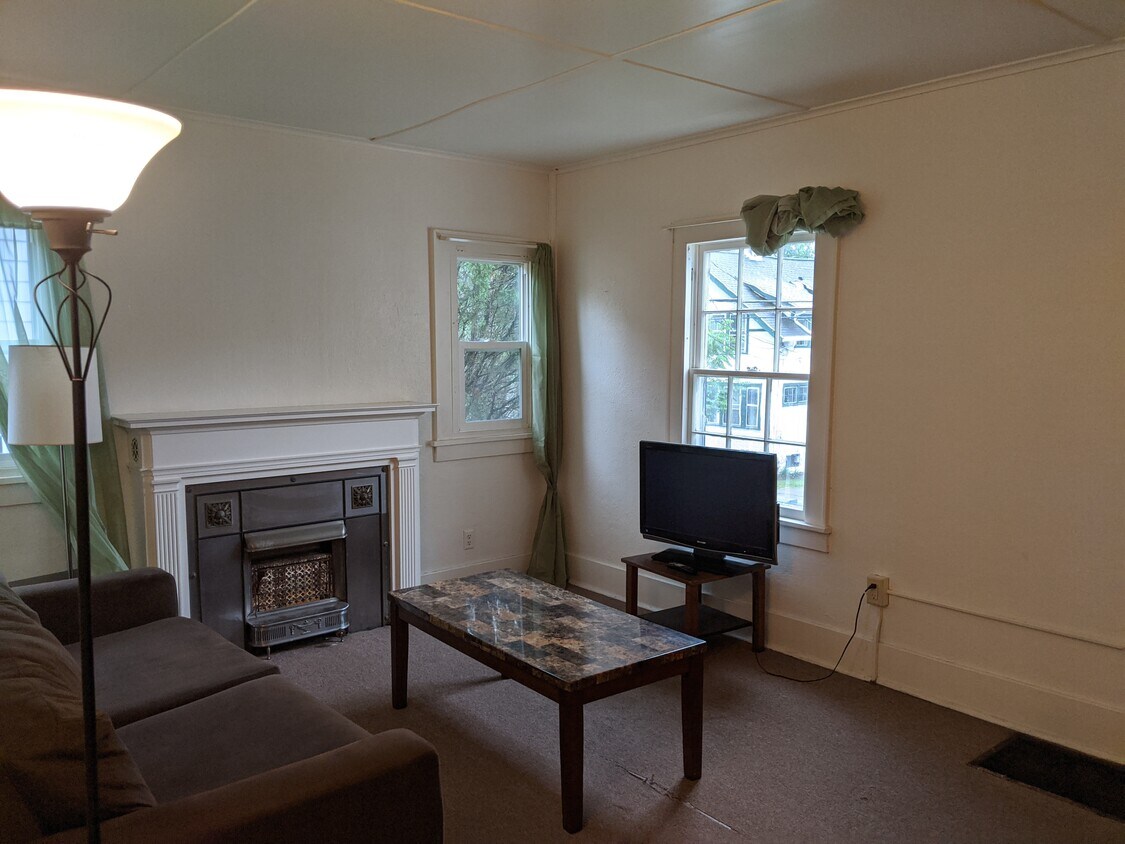 121 Linden Ave, Ithaca, NY 14850 House Rental in Ithaca, NY