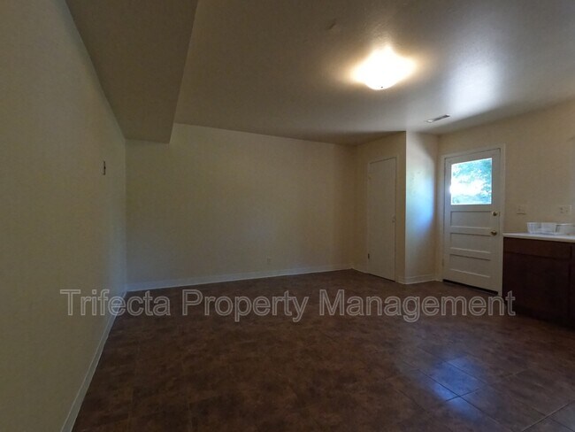 Foto del edificio - 1125 Peterson St