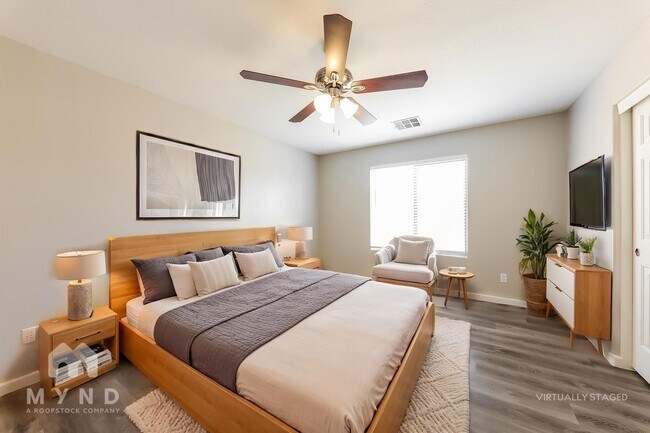 Foto del edificio - 16812 W Marshall Ln