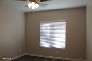 Foto del edificio - 1320 Lilly Ln
