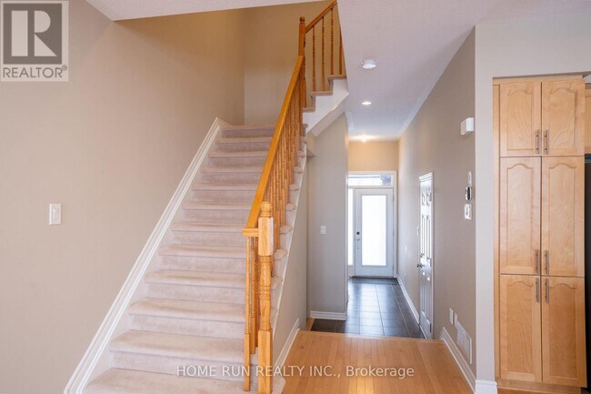 Photo du bâtiment - 914 Fletcher Cir