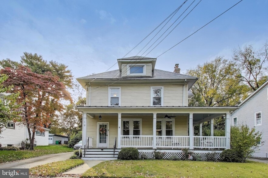 Primary Photo - 19 Maryland Ave