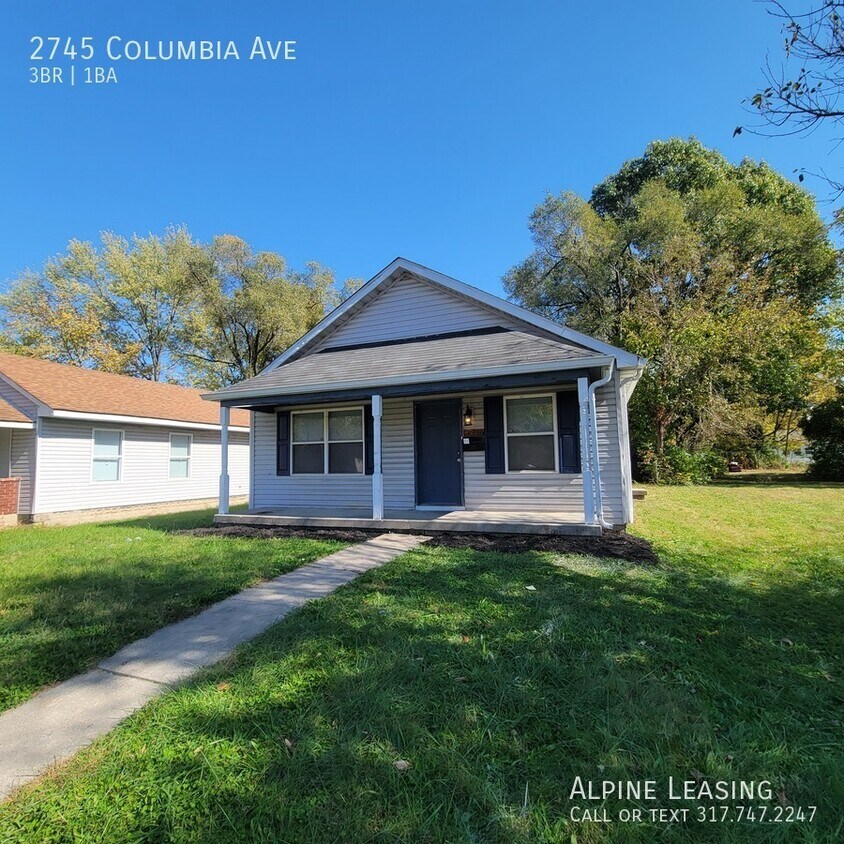 Primary Photo - 2745 Columbia Ave