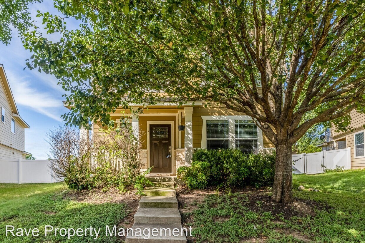 3 br, 2.5 bath House 1711 Lost Maples Loop House Rental in Cedar