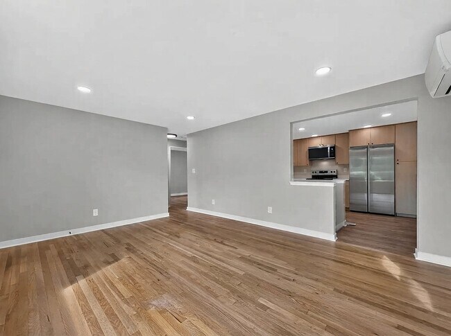 Foto del edificio - 7924 13th Ave SW