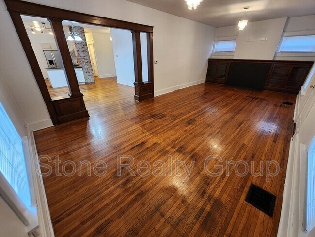 Foto del edificio - 1319 S 4th St