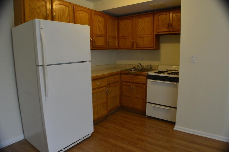 Primary Photo - 4903 W Fullerton Ave