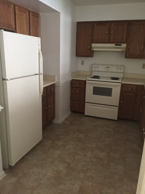 Foto del edificio - 728 Kennesaw Ct