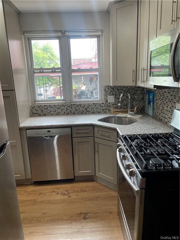 Foto del edificio - 1212 E 98th St