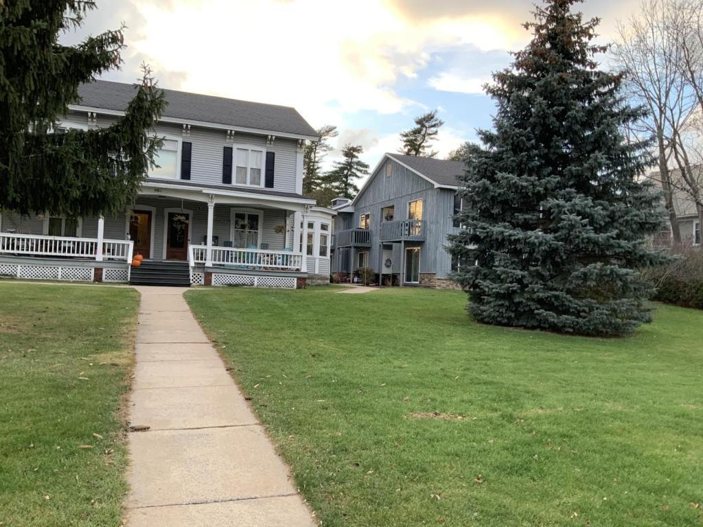 Foto principal - 5061 South Catherine Street
