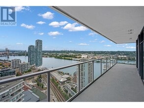 Building Photo - 900-3900 Carnarvon St