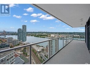 Building Photo - 900-3900 Carnarvon St