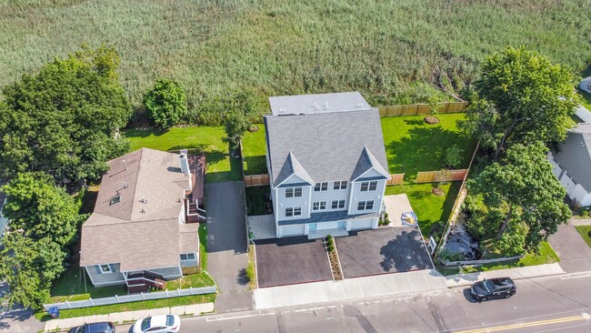 Building Photo - 995 Reef Rd