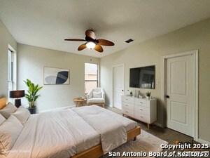 Foto del edificio - 317 Sandy Shl