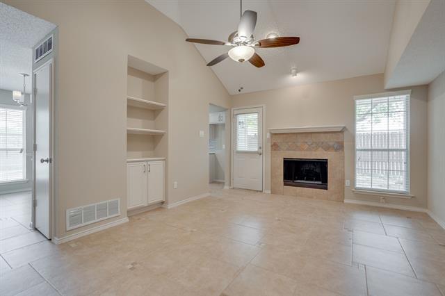 Foto principal - 755 Burr Oak Dr