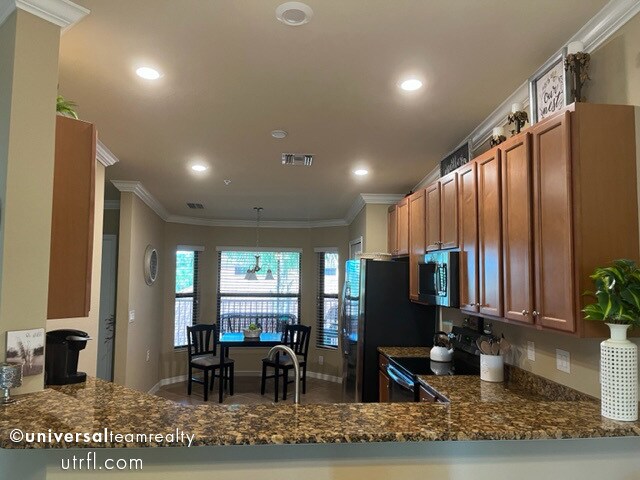 Building Photo - 13750 Julias Way