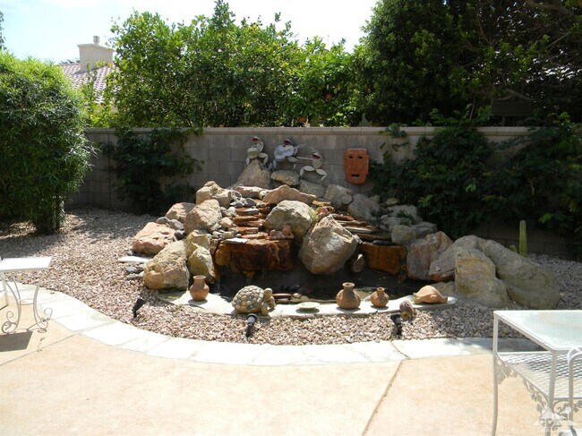 Building Photo - 78335 Sterling Ln