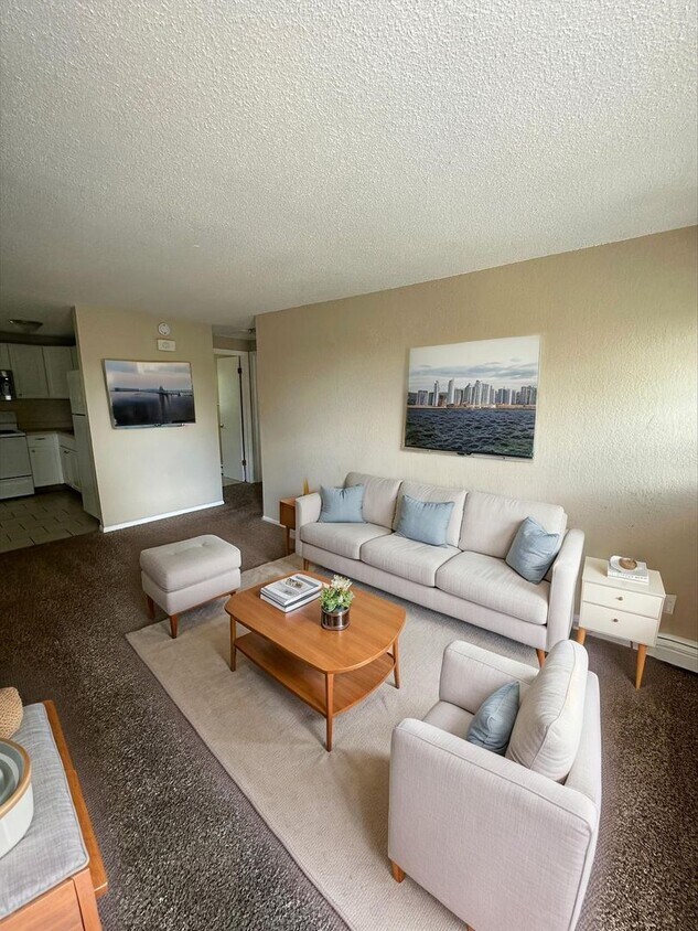 Photo - 7080 Alegre Cir-1