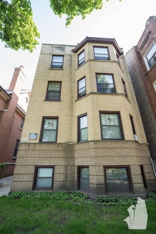 Primary Photo - 1 bedroom in Chicago IL 60625