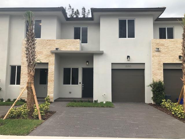 Foto del edificio - 1330 Pioneer Way