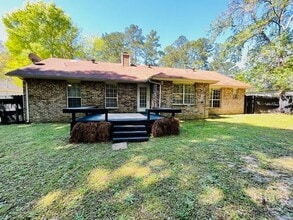 Building Photo - 428 Floyd Cir