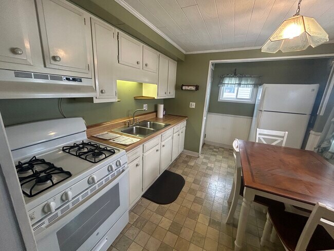 Foto del edificio - 195 Roland St