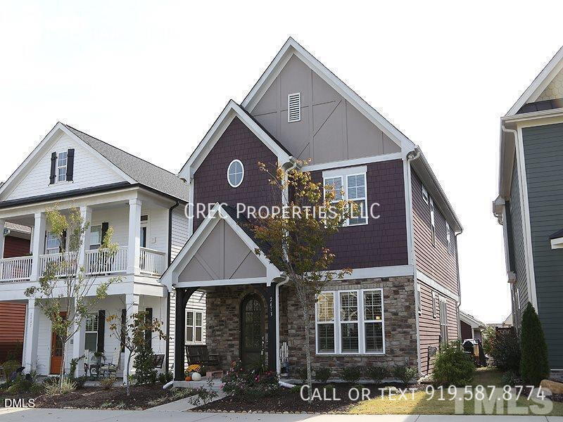 Primary Photo - 2413 Briar Chapel Pkwy