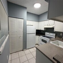 Building Photo - 1851 NW 96th Terrace