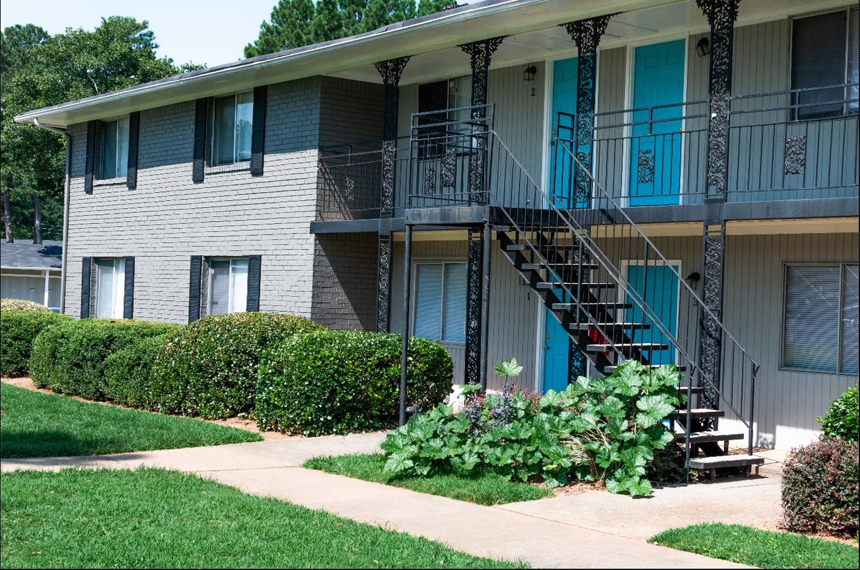 Primary Photo - Amber Grove Apartments