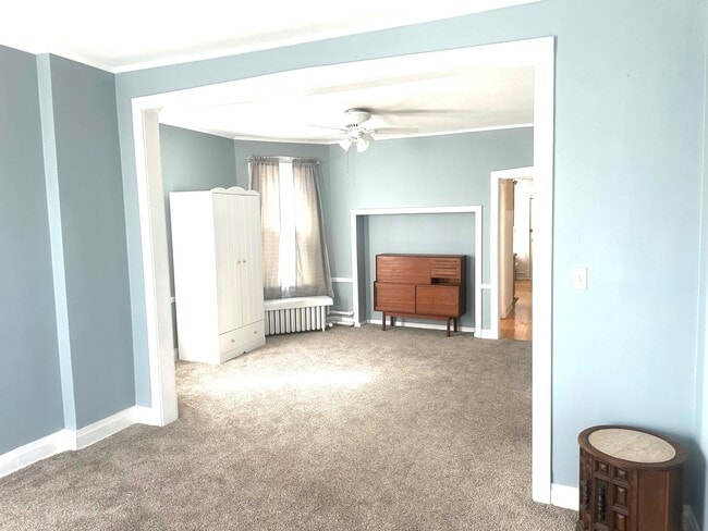 Foto del edificio - 4714 N Laramie Ave