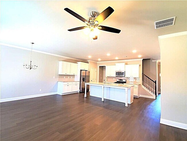 Foto del edificio - 2708 Morgan Creek Dr