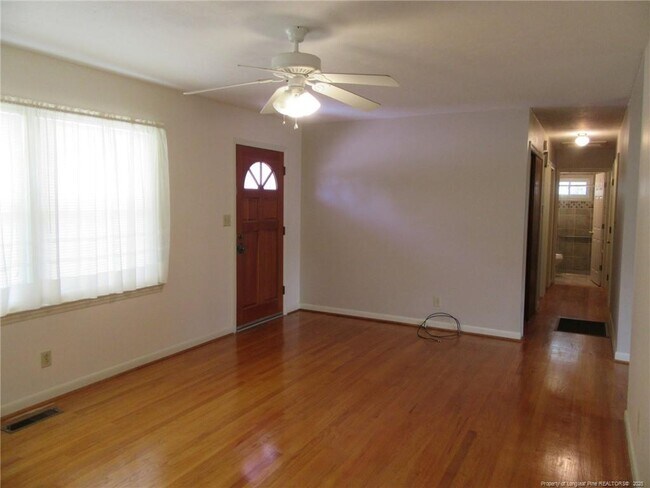 Foto del edificio - 861 Brighton Rd