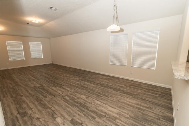 Building Photo - 56 Santa Barbara Dr