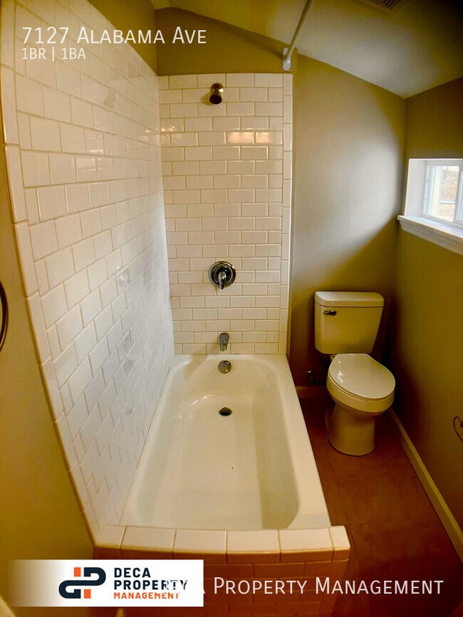 Building Photo - 1 Bedroom 1 Bath Home