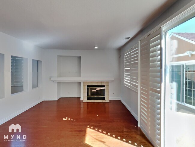 Foto del edificio - 1350 Coppa Ct