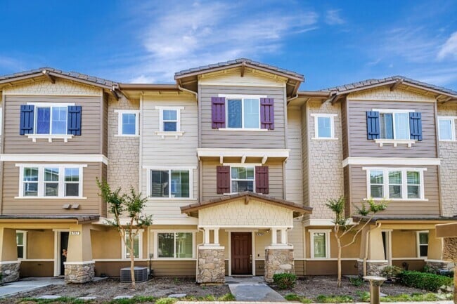 Building Photo - 6704 S Mariposa Ln