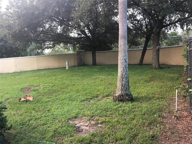 Foto del edificio - 2302 Lake Woodberry Cir