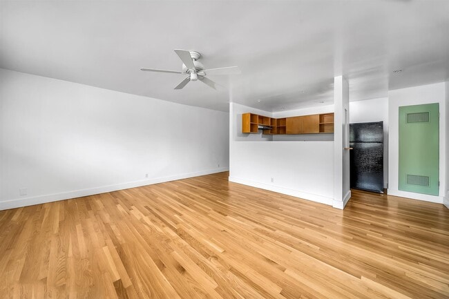 Building Photo - 511 Rialto Ave