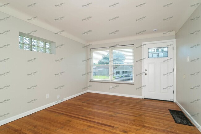 Foto del edificio - 1152 Watts St