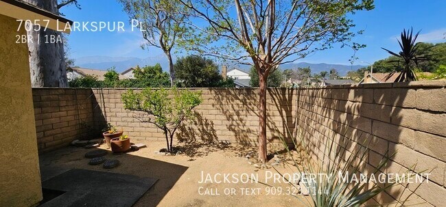 Building Photo - 7057 Larkspur Pl