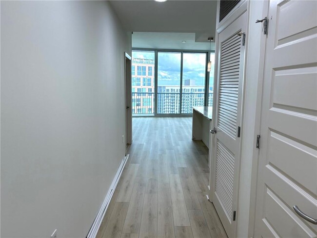 Building Photo - 1080 Peachtree St NE
