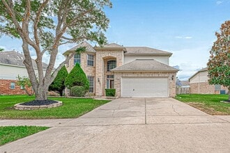 Building Photo - 1007 Riverchase Dr