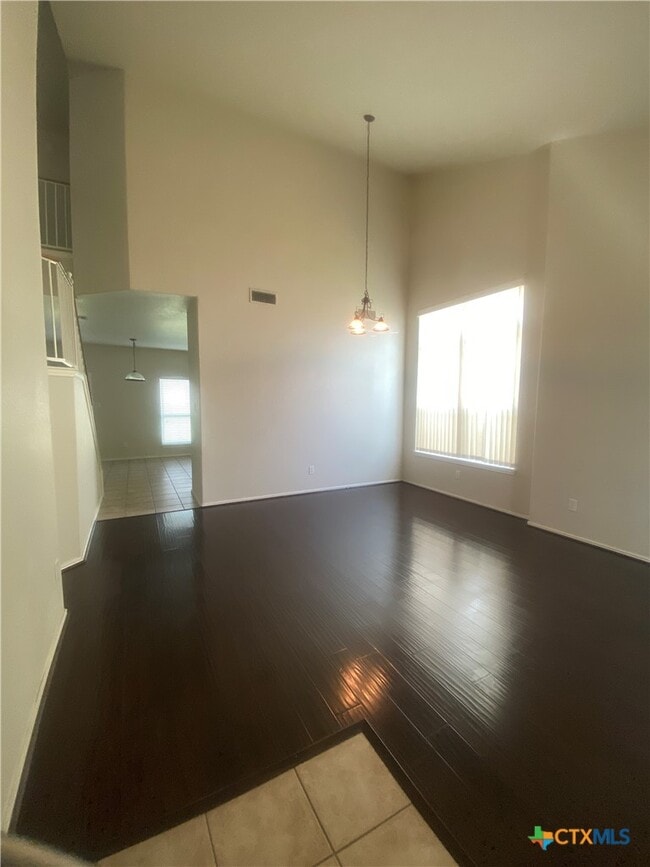 Building Photo - 5311 White Rock Dr