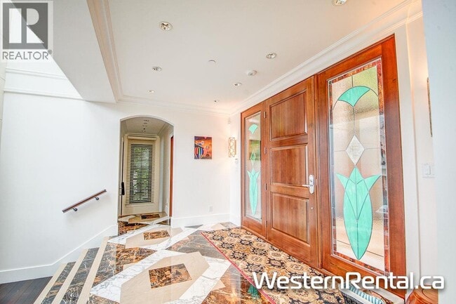 Photo du bâtiment - 69** ISLEVIEW ROAD