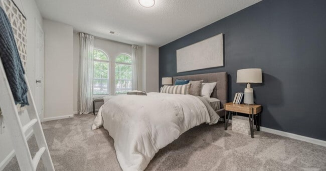 Building Photo - Waterford Place Apartment Homes