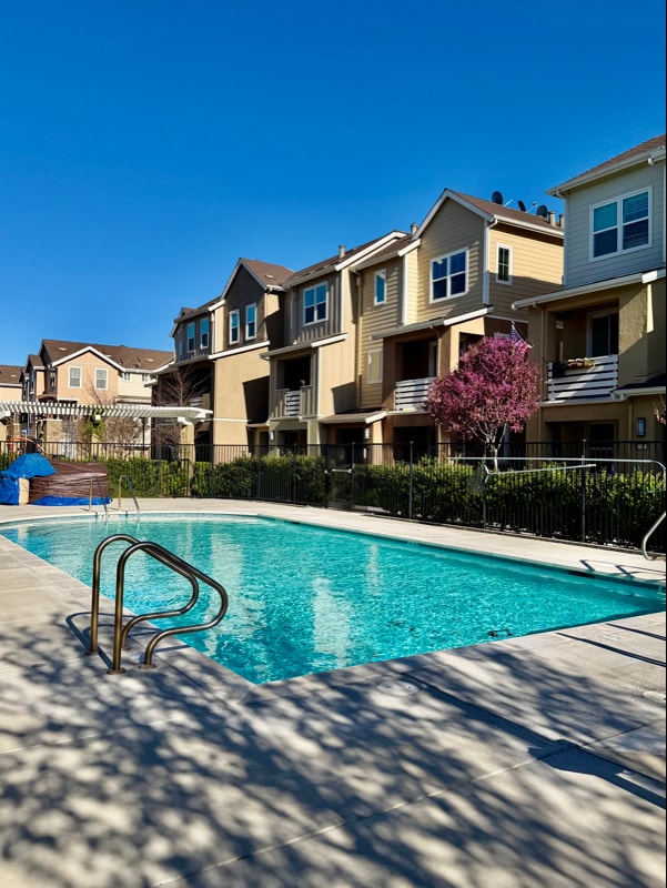 Photo - 142 Triggs Ln Townhome