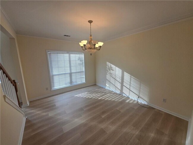 Foto del edificio - 2206 Creekway Dr