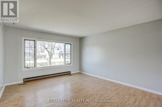 Building Photo - 339 Winnifred Dr